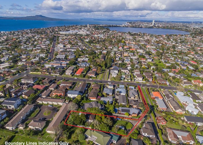 at 15 Gordon Avenue, Forrest Hill, North Shore City, Auckland