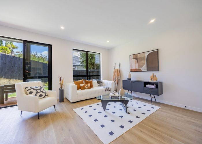  at 10 Alexander Avenue, Torbay, North Shore City, Auckland
