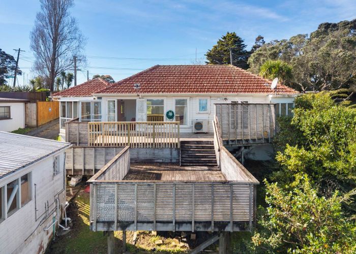  at 255 Titirangi Road, New Lynn, Waitakere City, Auckland