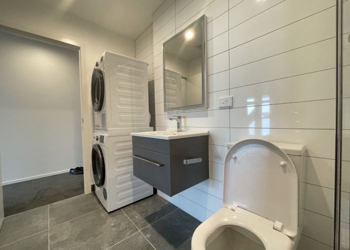  at B504/41 Gillies Ave, Newmarket, Auckland City, Auckland