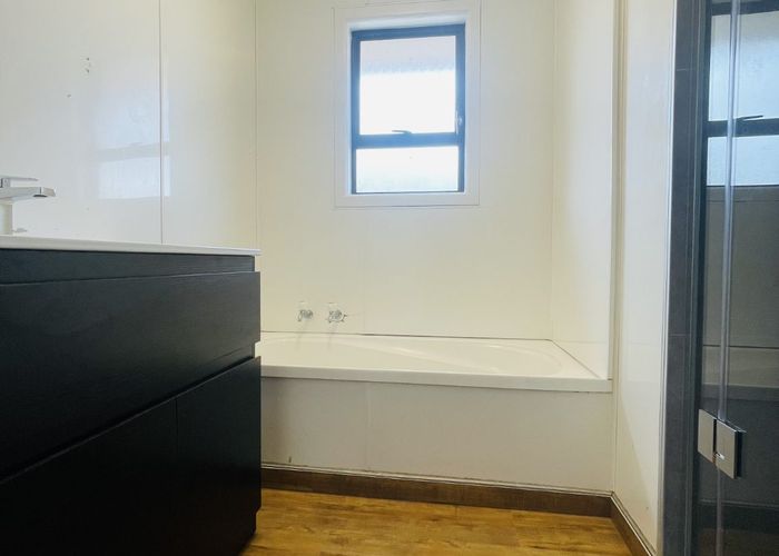  at 10 Bledisloe st, Papatoetoe, Manukau City, Auckland