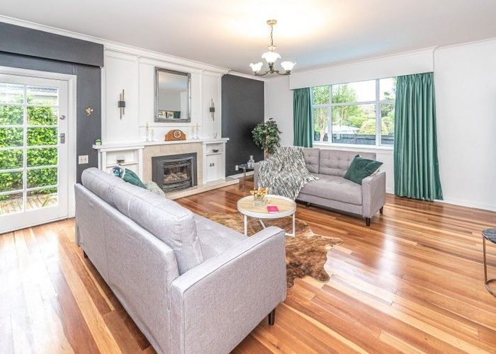  at 3 Dickson Crescent, Saint Johns Hill, Whanganui