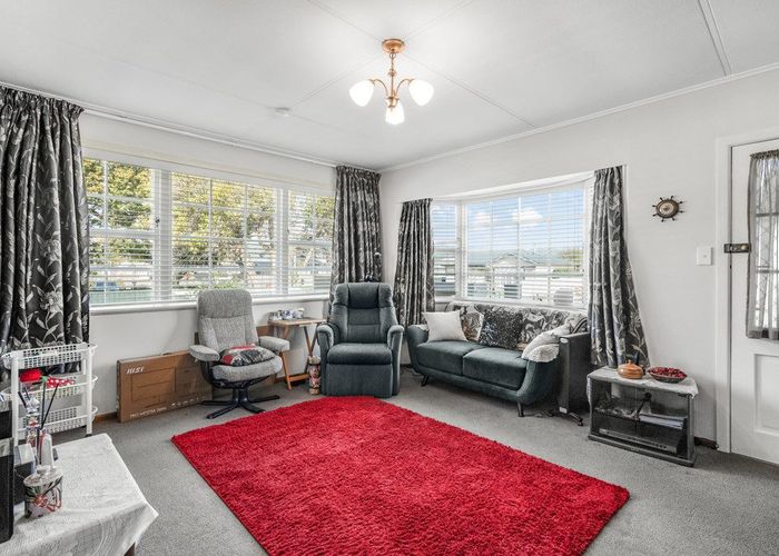  at 2/26 Merton Street, Trentham, Upper Hutt, Wellington