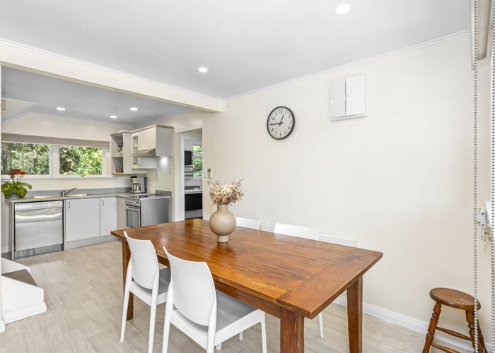  at 10 Turanga Road, Henderson Valley, Auckland