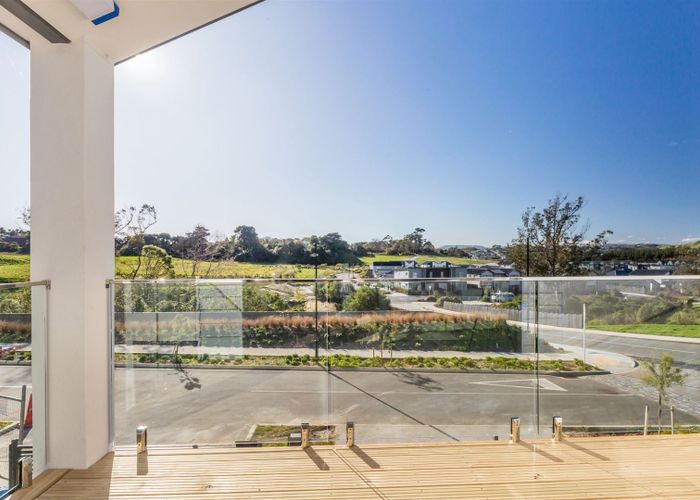  at 3A Koreke Close, Kenepuru, Porirua