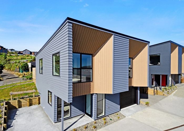  at 50 Red Beech Avenue, Woodridge, Wellington