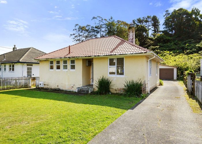  at 39 Fleet Street, Naenae, Lower Hutt