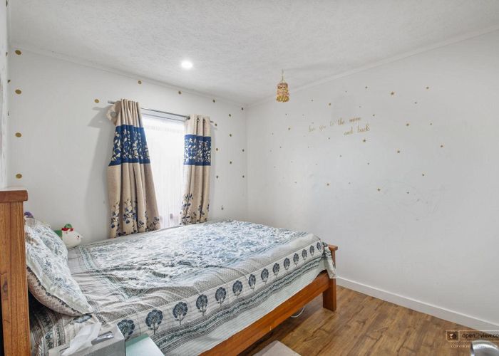  at 3/6 Taka Street, Takanini, Papakura, Auckland