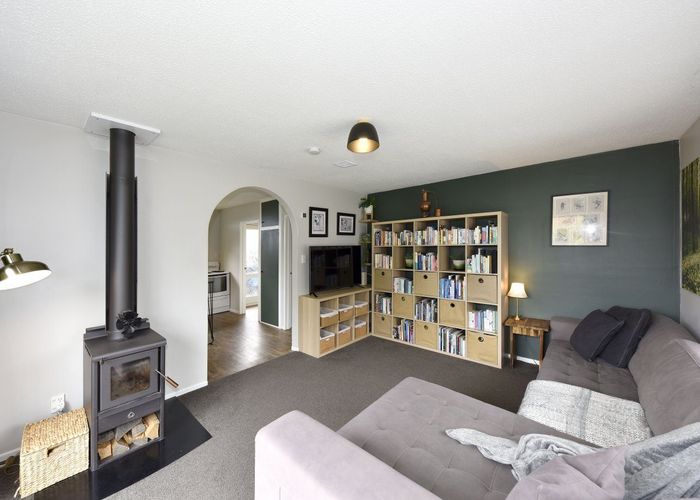  at 2/50 Valecrest Avenue, Parklands, Christchurch City, Canterbury