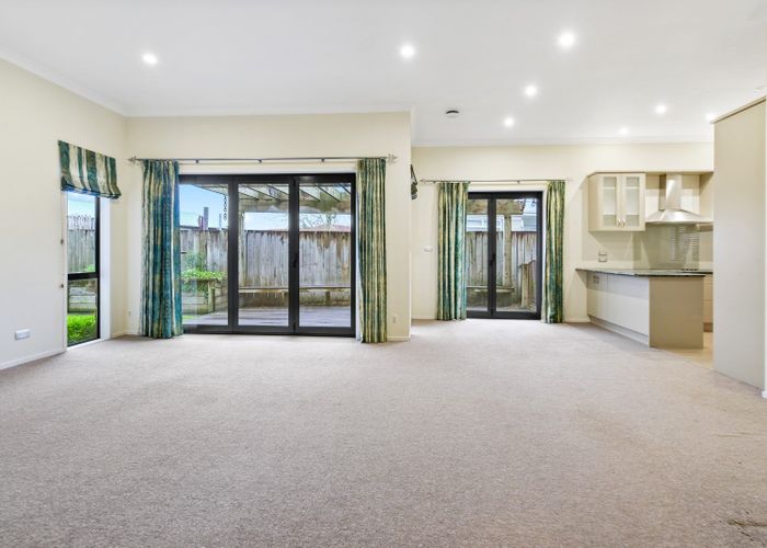  at 16 Gordon Street, Hillcrest, Hamilton