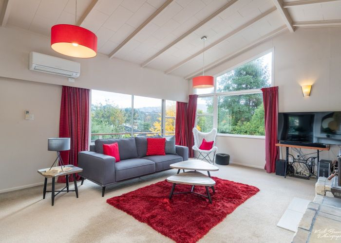  at 10A Birch Grove, Pinehaven, Upper Hutt