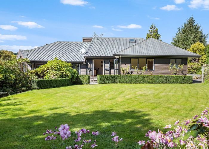  at 85 Joseph Banks Drive, Whitby, Porirua