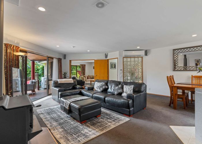  at 21 Willoughby Lane, Parklands, Christchurch
