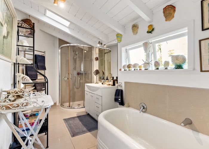  at 20 Lake Road, Devonport, North Shore City, Auckland