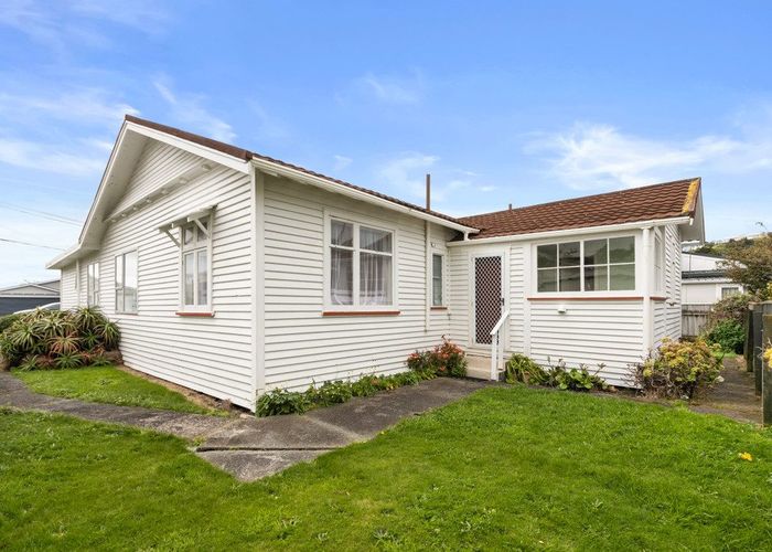  at 17 Puriri Street, Miramar, Wellington, Wellington