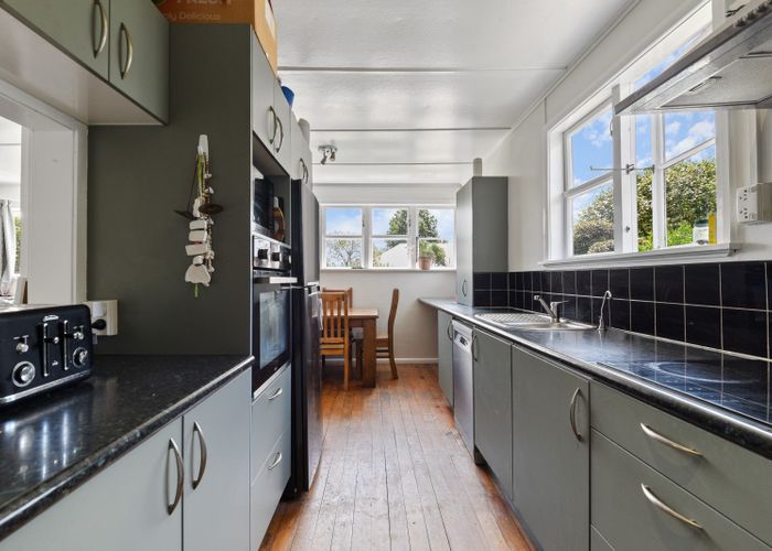  at 14 Clinkard Avenue, Glenholme, Rotorua