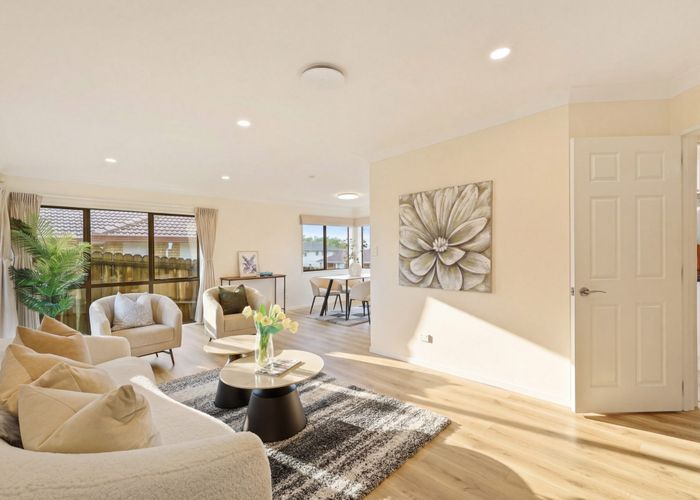  at 1/17 Penruddocke Road, Half Moon Bay, Manukau City, Auckland