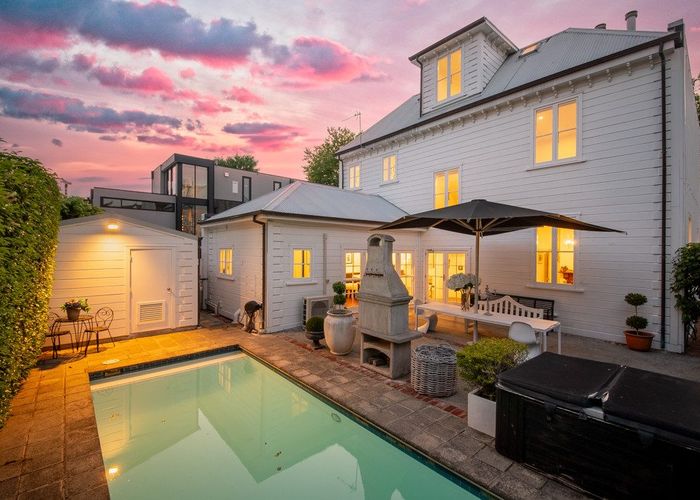  at 26 Cranmer Square, City Centre, Christchurch City, Canterbury