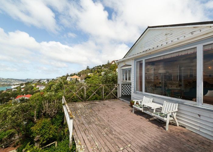  at 13 Roseneath Terrace, Roseneath, Wellington