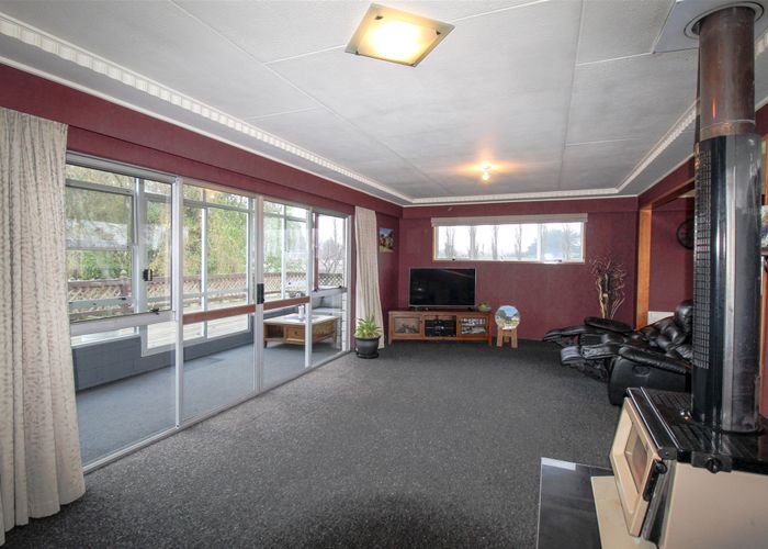  at 297 Oamaru-Alma Road, Alma, Oamaru