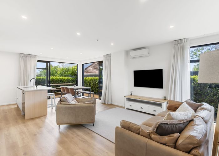  at 1/48 Salisbury Road, Birkdale, North Shore City, Auckland