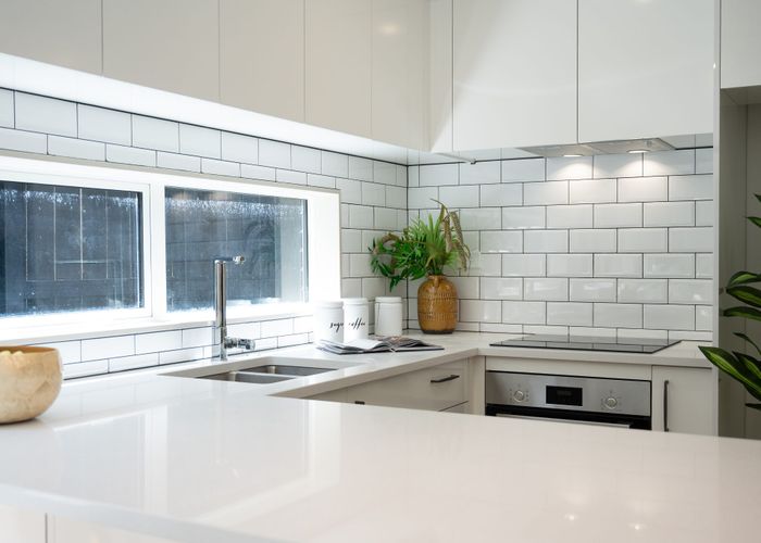  at 1&2/66 Gardner Avenue, New Lynn, Waitakere City, Auckland