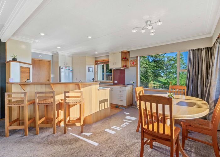 at 889 Donald Road, Maitland