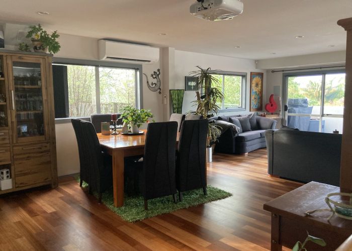  at 14 Bush View Lane, Northcote Point, North Shore City, Auckland