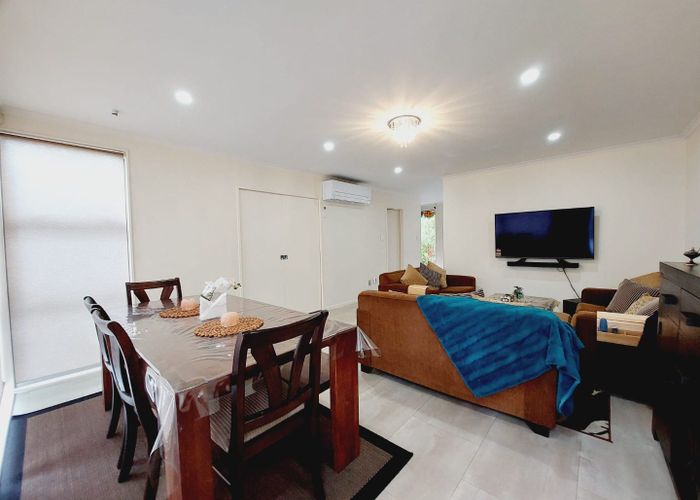  at 8 Reins Road, Takanini, Papakura, Auckland