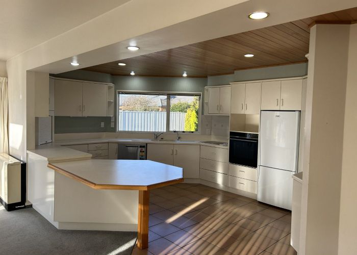  at 33 Moana Street, Rosedale, Invercargill