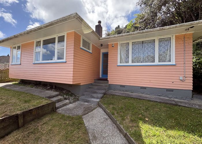  at 14 Thomson Grove, Stokes Valley, Lower Hutt, Wellington
