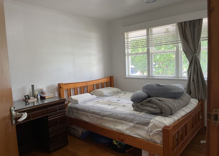  at 2/23 Hayr Road, Three Kings, Auckland City, Auckland