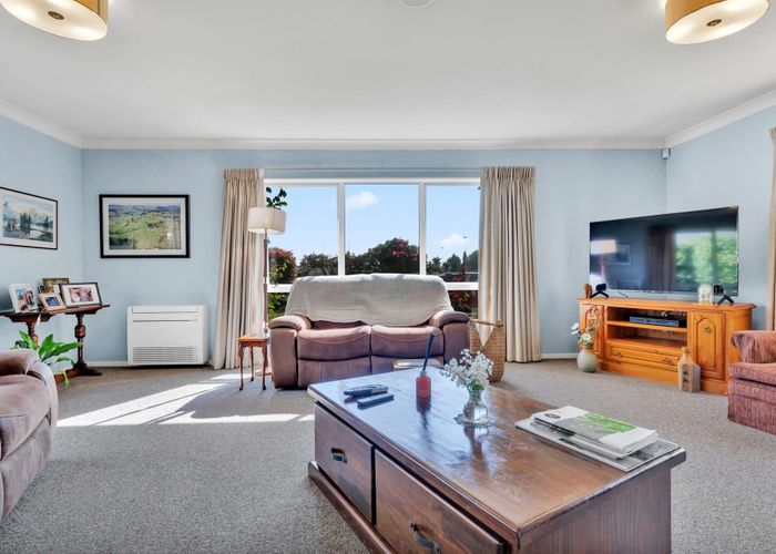  at 33 Carter Drive, Pomare, Rotorua