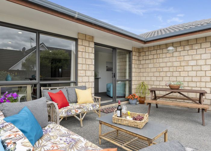  at 19 Palm Springs Boulevard, Papamoa Beach, Papamoa