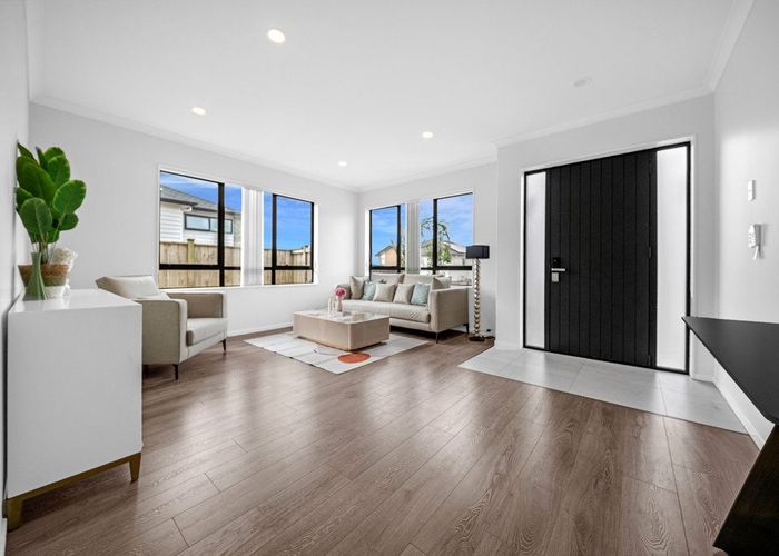  at 81 Tir Conaill Avenue, Flat Bush, Manukau City, Auckland