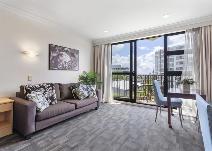  at 6E/100 Greys Avenue, City Centre, Auckland City, Auckland