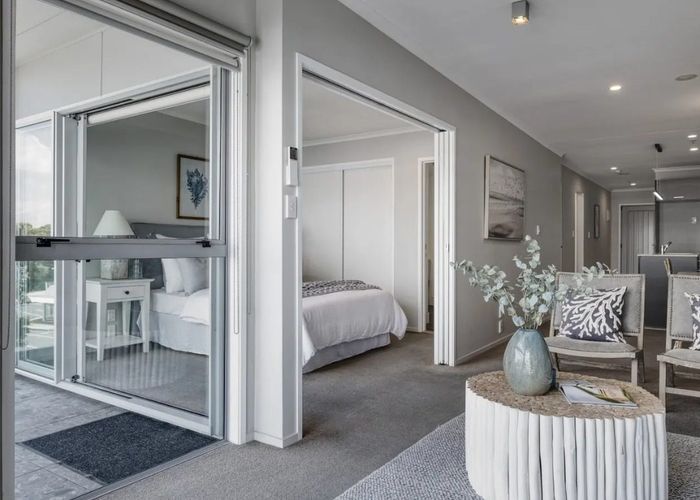  at 301/277 Maunganui Road, Mount Maunganui, Tauranga, Bay Of Plenty