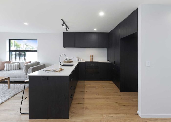  at 1/117 Hills Road, Edgeware, Christchurch