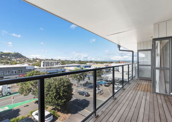  at 3Q/83 New North Road, Eden Terrace, Auckland