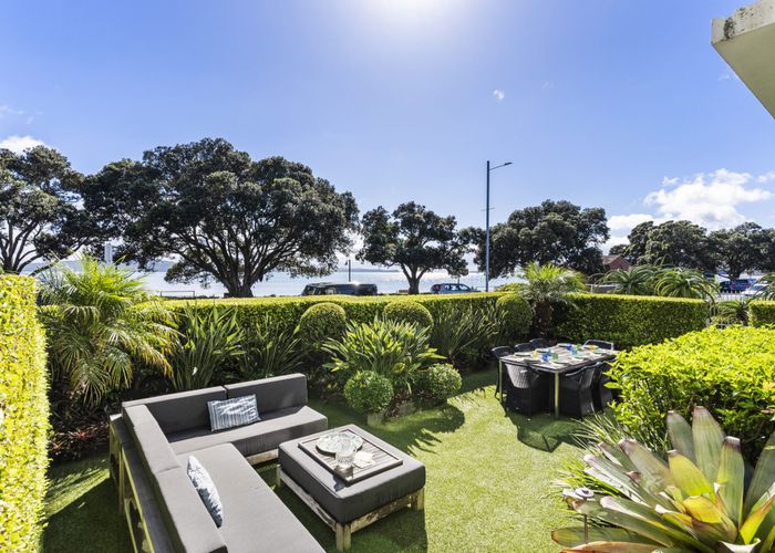 For sale 1/245 Tamaki Drive, Kohimarama, Auckland City, Auckland
