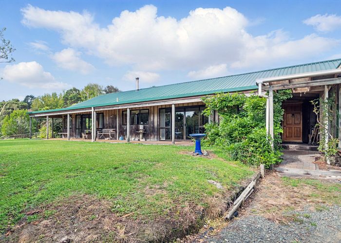  at 83 Pipitiwai Drive, Kaukapakapa