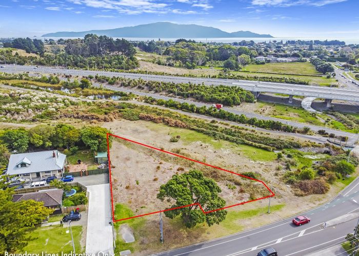  at 160-162 Te Moana Road, Waikanae, Kapiti Coast, Wellington