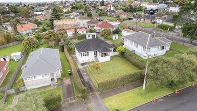  at 29 Hobson Drive, Panmure, Auckland