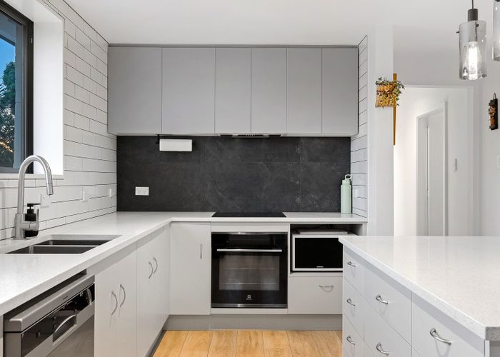  at 1/436 Greers Road, Bishopdale, Christchurch City, Canterbury