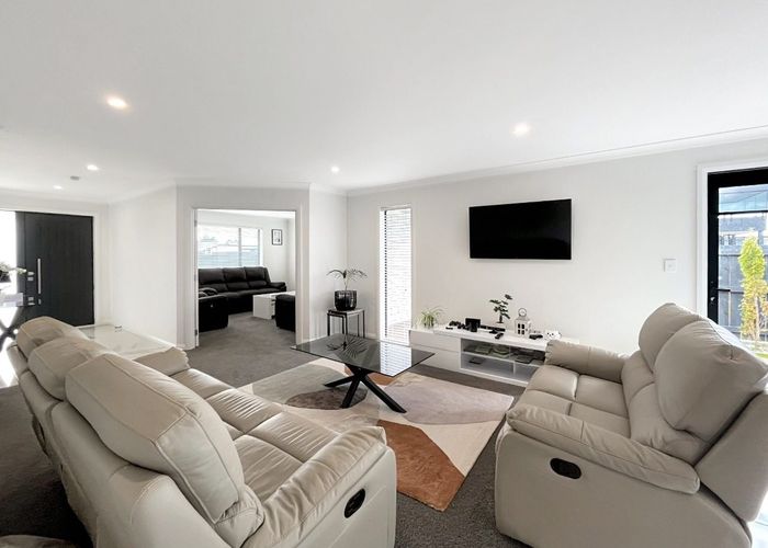  at 104 Johnstone Drive, Fitzherbert, Palmerston North, Manawatu / Whanganui