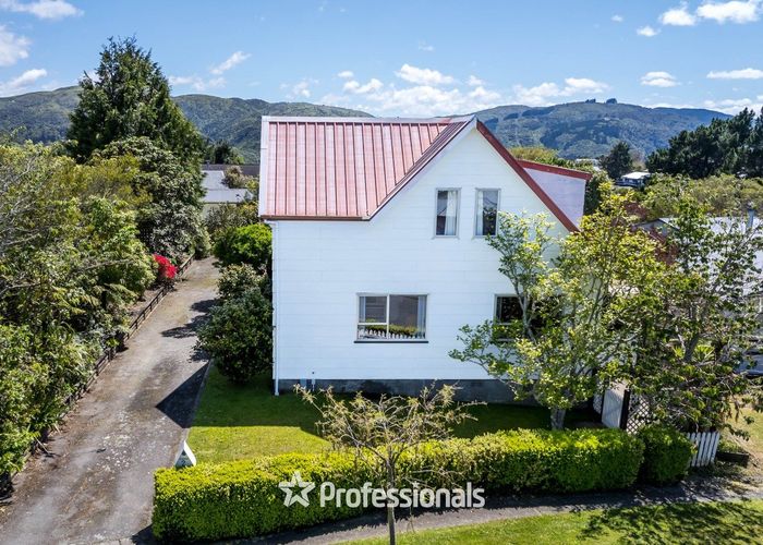  at 2 Fenchurch Grove, Stokes Valley, Lower Hutt, Wellington