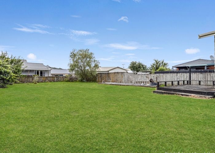  at 25 Thames Road, Paeroa, Paeroa