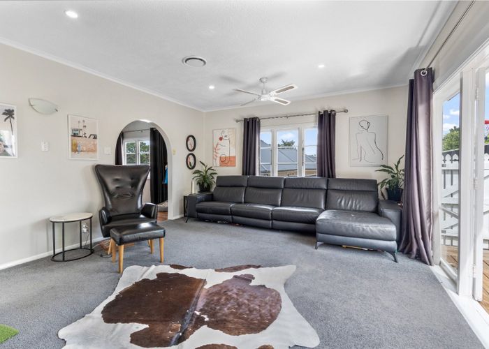  at 12A Naylor Street, Hamilton East, Hamilton