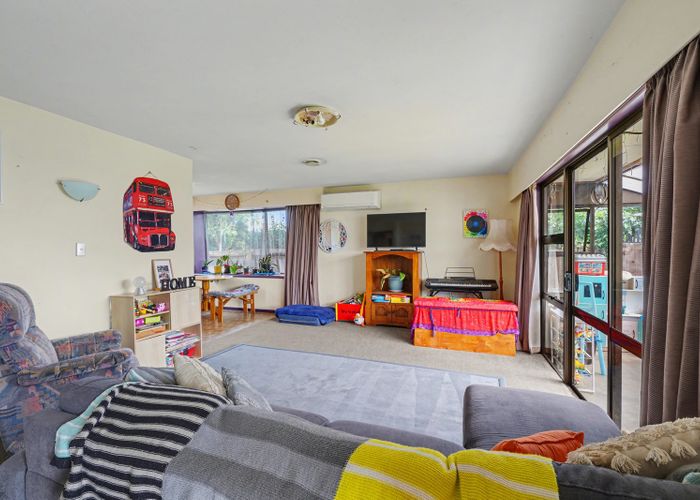  at 2/119A Prestons Road, Redwood, Christchurch City, Canterbury