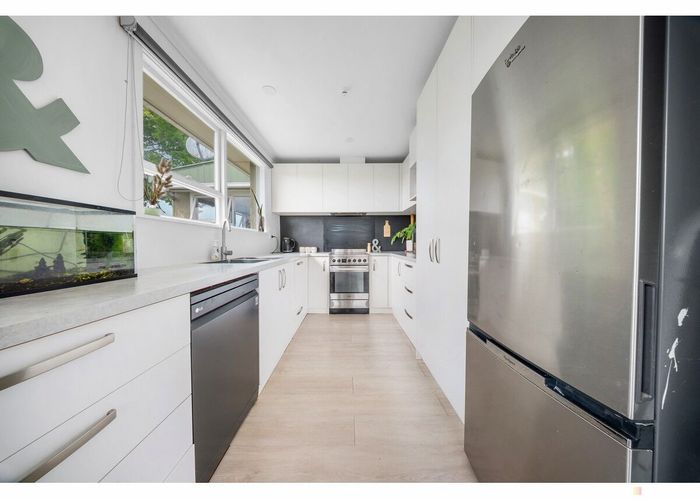  at 53 Mountain View Road, Glenwood, Timaru, Canterbury